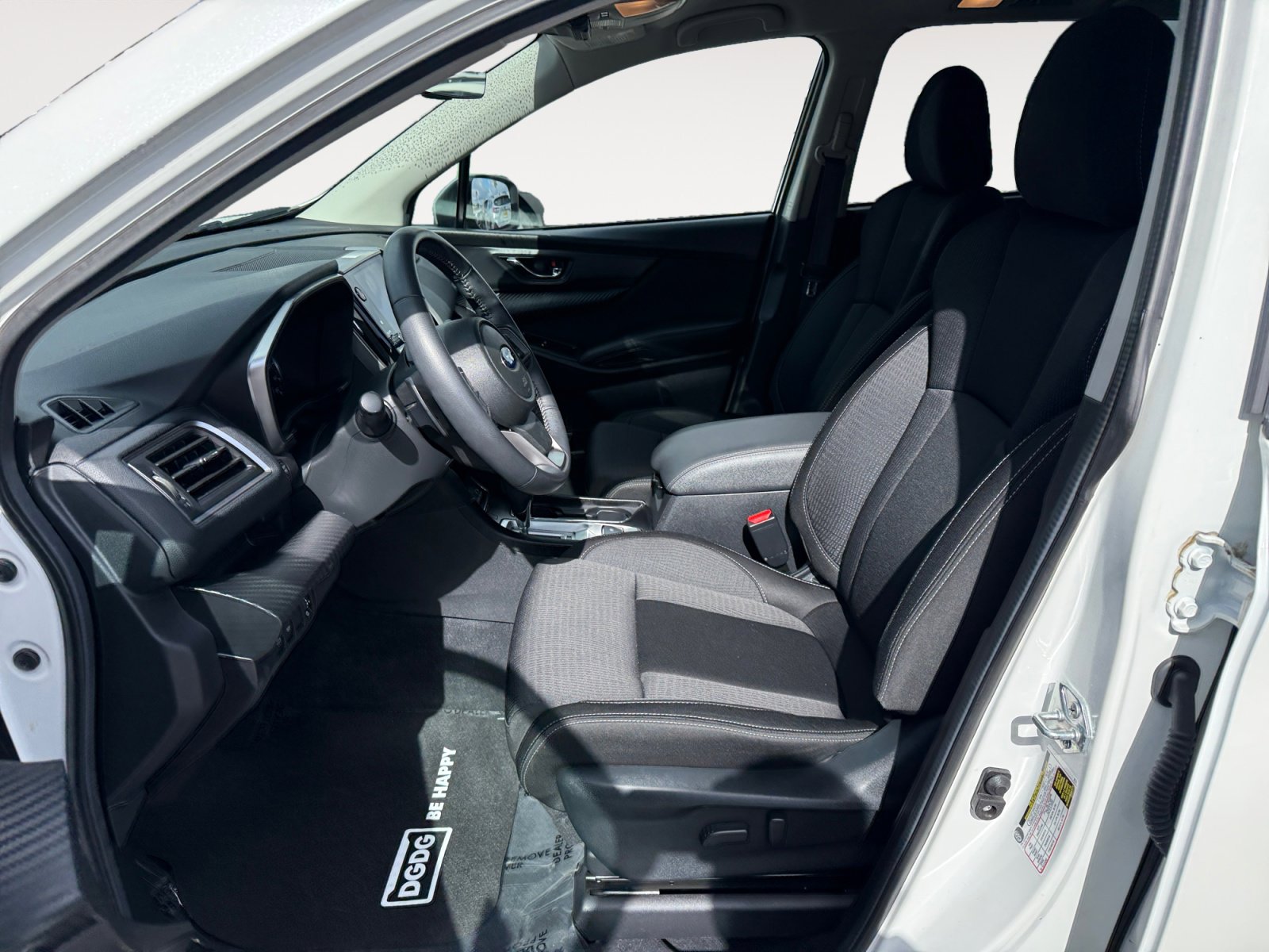 Used 2023 Subaru Ascent Premium w/ Convenience Package image 10