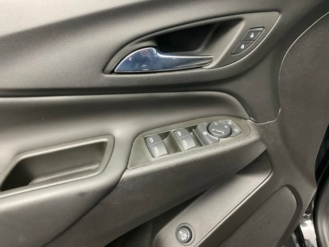 Certified 2024 Chevrolet Equinox LT w/ LPO, Floor Liner Package FWD image 11
