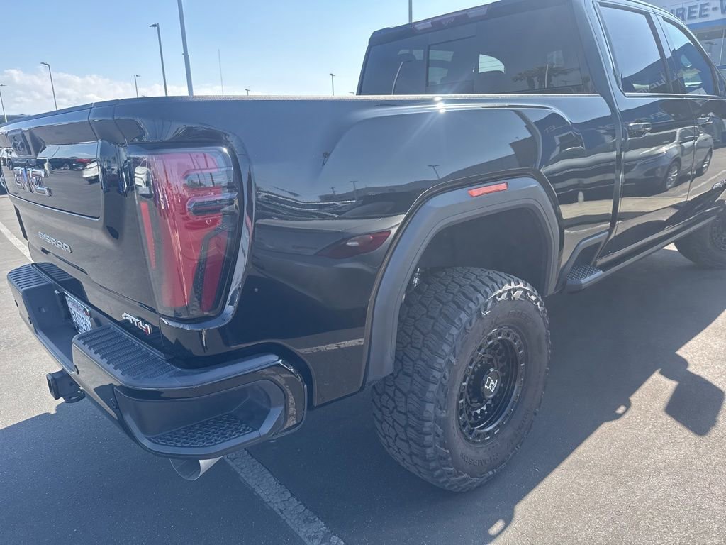 Certified 2025 GMC Sierra 2500 AT4 w/ AT4 Premium Plus Package AWD/4WD image 14