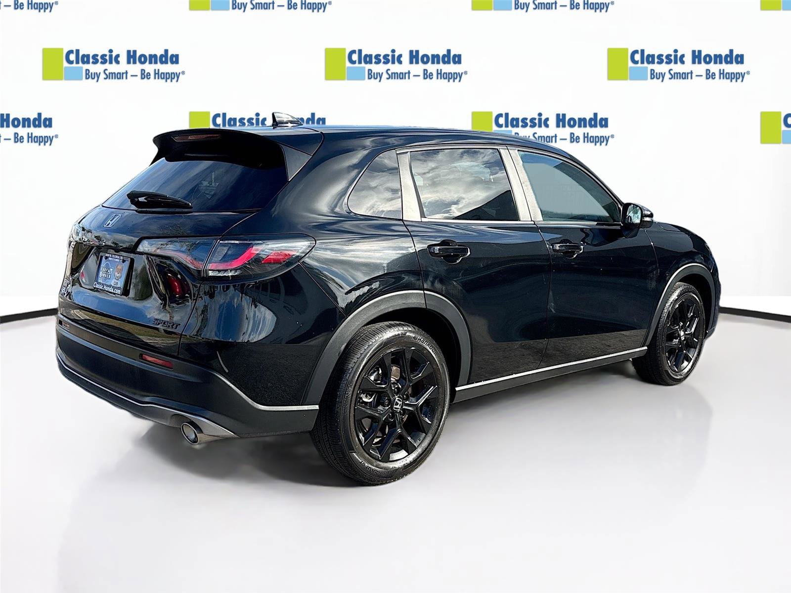 Certified 2023 Honda HR-V Sport image 8