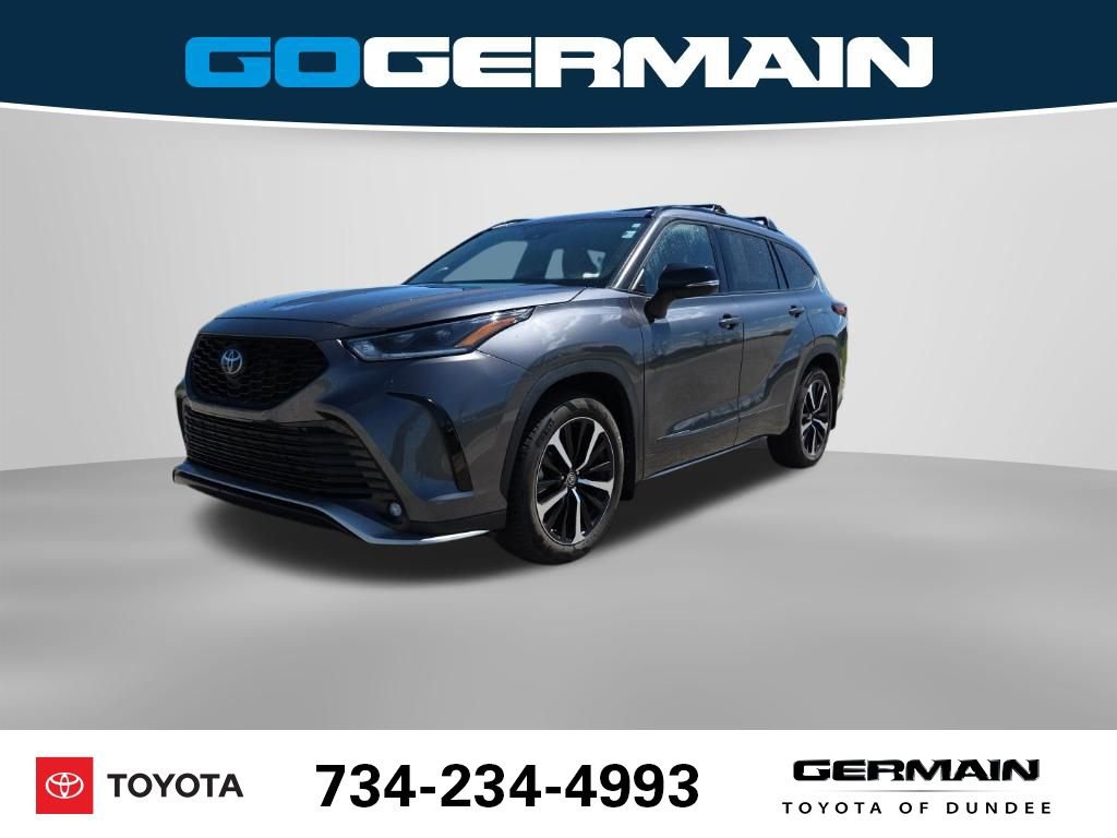 Used 2021 Toyota Highlander XSE