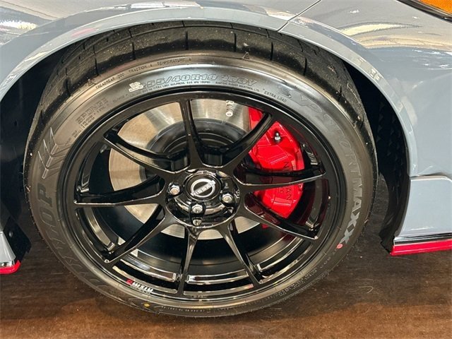 New 2025 Nissan Z NISMO w/ Floor Mat Package image 13