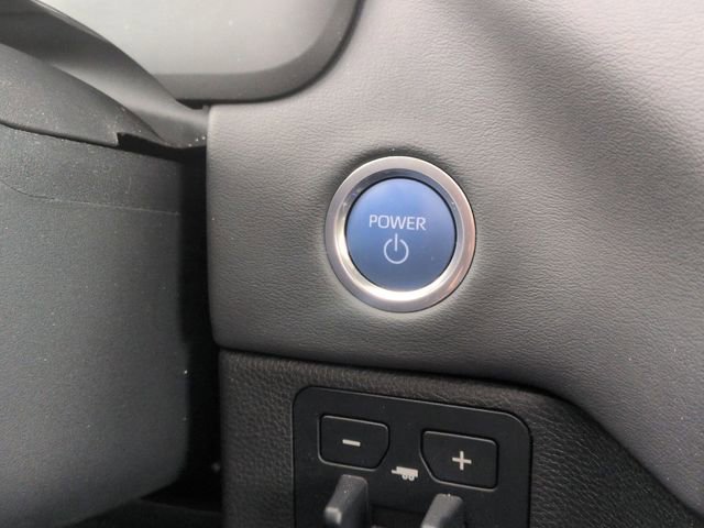 Used 2023 Toyota Tundra Platinum image 18