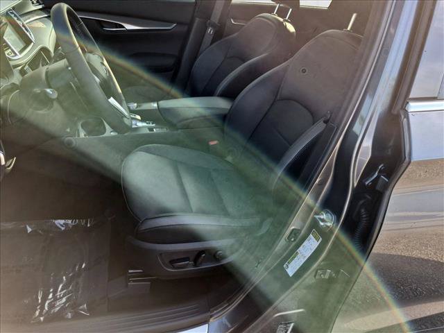 Used 2023 INFINITI QX50 Luxe FWD image 15