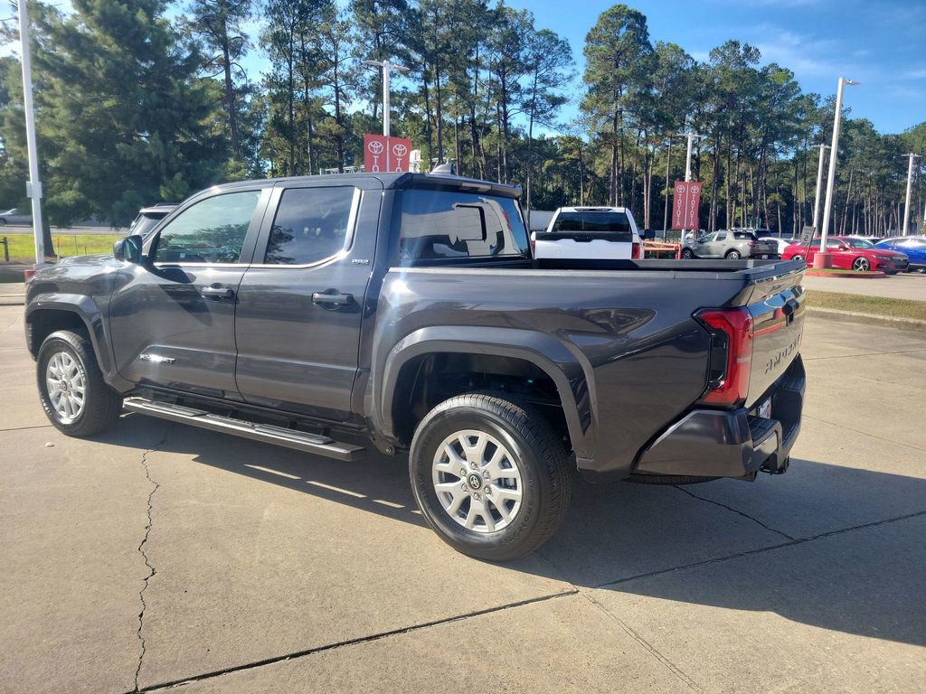 Certified 2025 Toyota Tacoma SR5 image 3