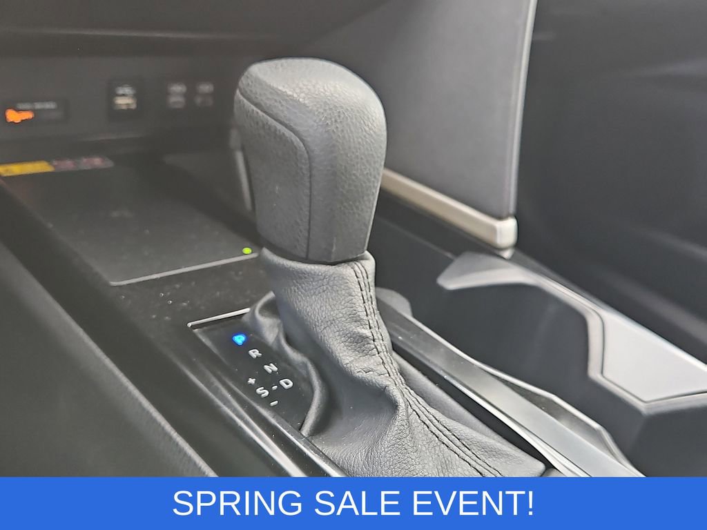 Used 2025 Toyota Camry LE image 20