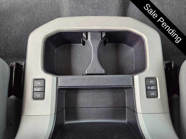 Used 2020 Toyota Sequoia Platinum RWD image 19