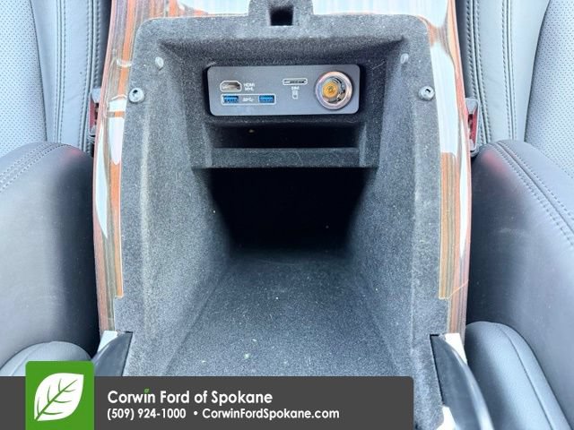 Used 2017 Land Rover Range Rover Supercharged AWD/4WD image 35
