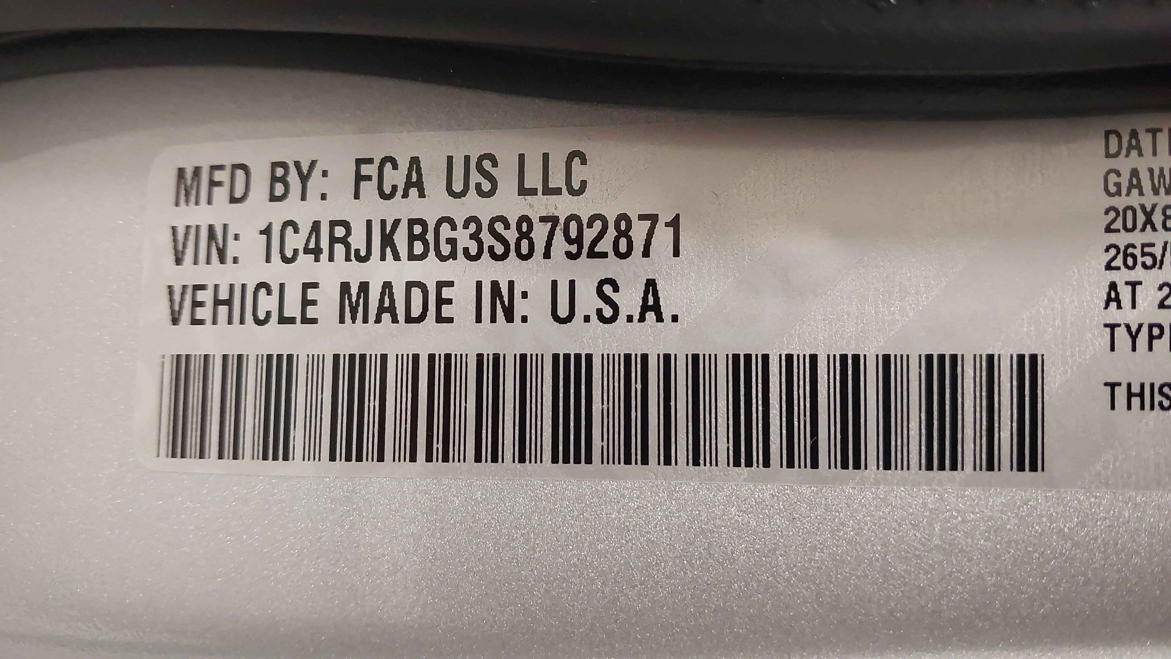 New 2025 Jeep Grand Cherokee L Limited w/ Trailer Tow Package image 34