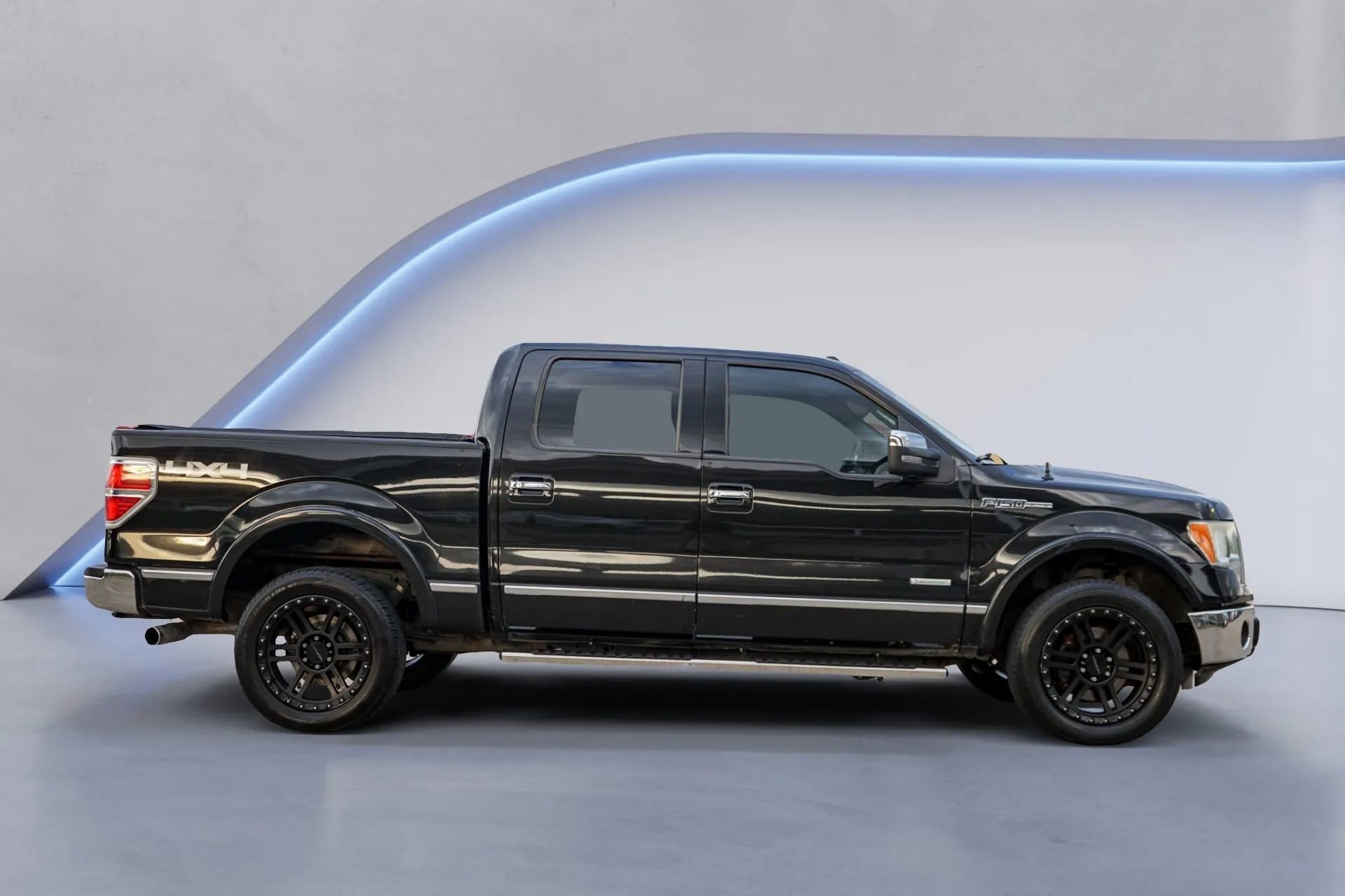 Used 2011 Ford F150 Platinum AWD/4WD image 8
