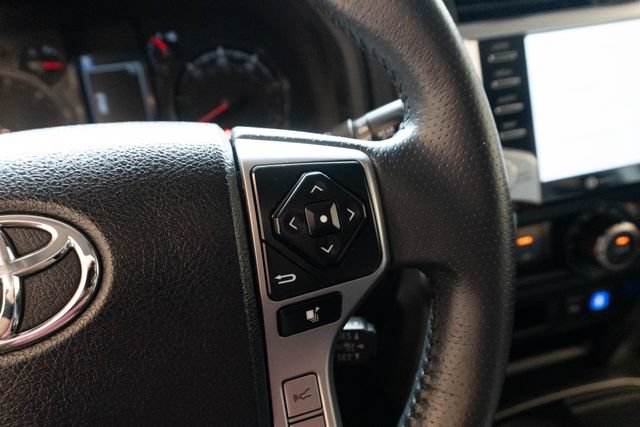 Used 2022 Toyota 4Runner SR5 RWD image 25