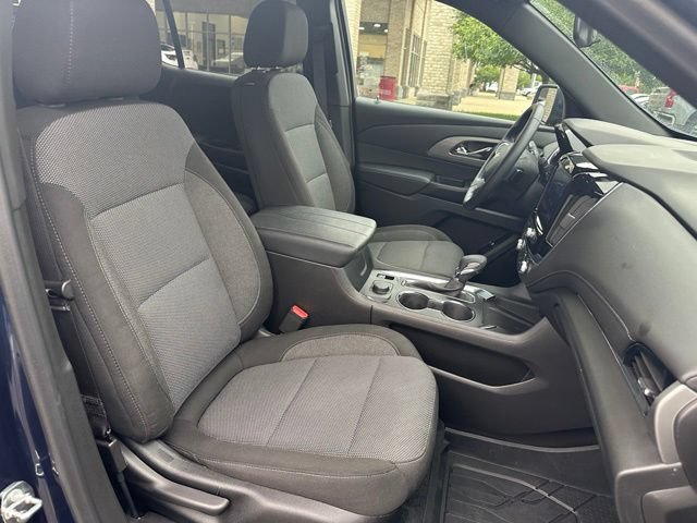 Used 2023 Chevrolet Traverse LT FWD image 31
