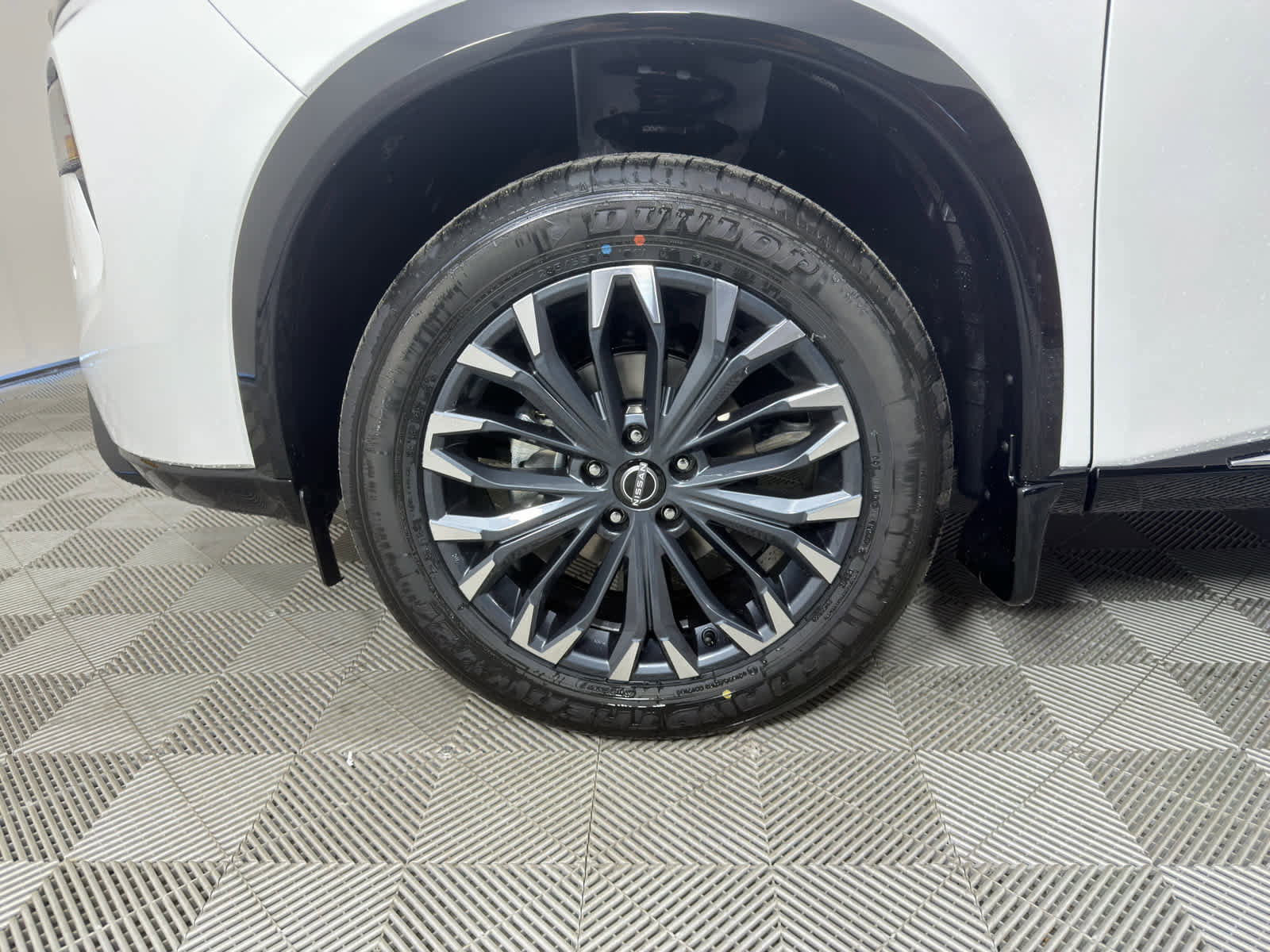 New 2026 Nissan Rogue Platinum w/ Platinum Premium Package image 10