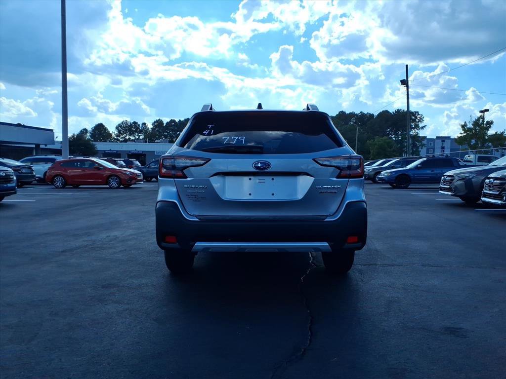 New 2025 Subaru Outback Touring image 25