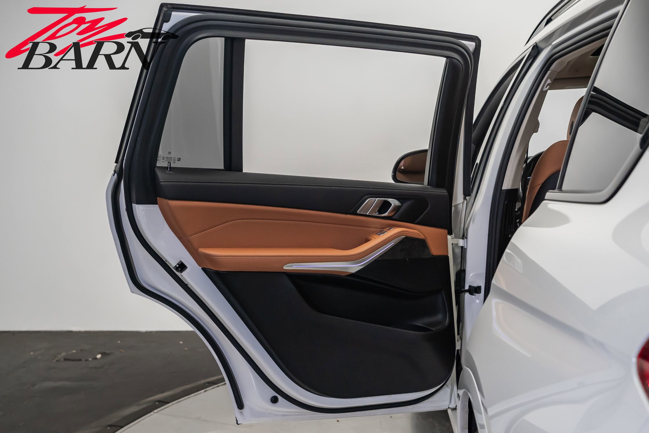 Used 2022 BMW X7 xDrive40i w/ Premium Package image 41