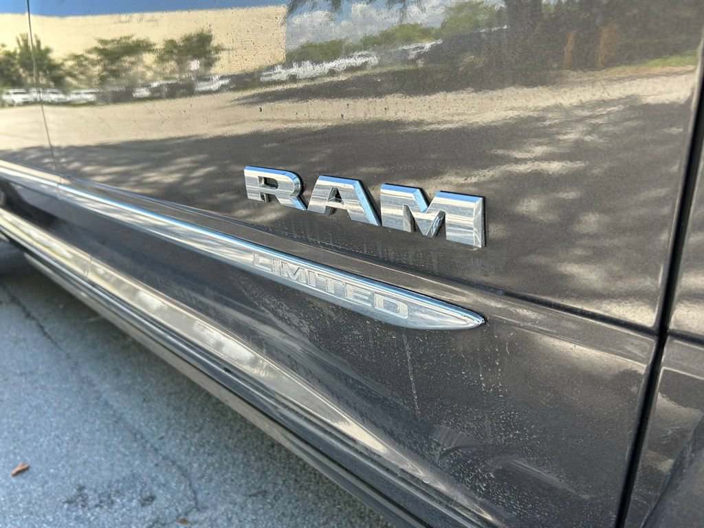 New 2026 RAM 3500 Limited AWD/4WD image 36
