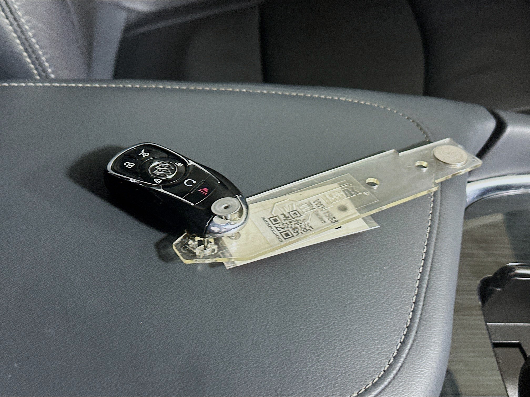 Used 2018 Buick Enclave Essence FWD image 33