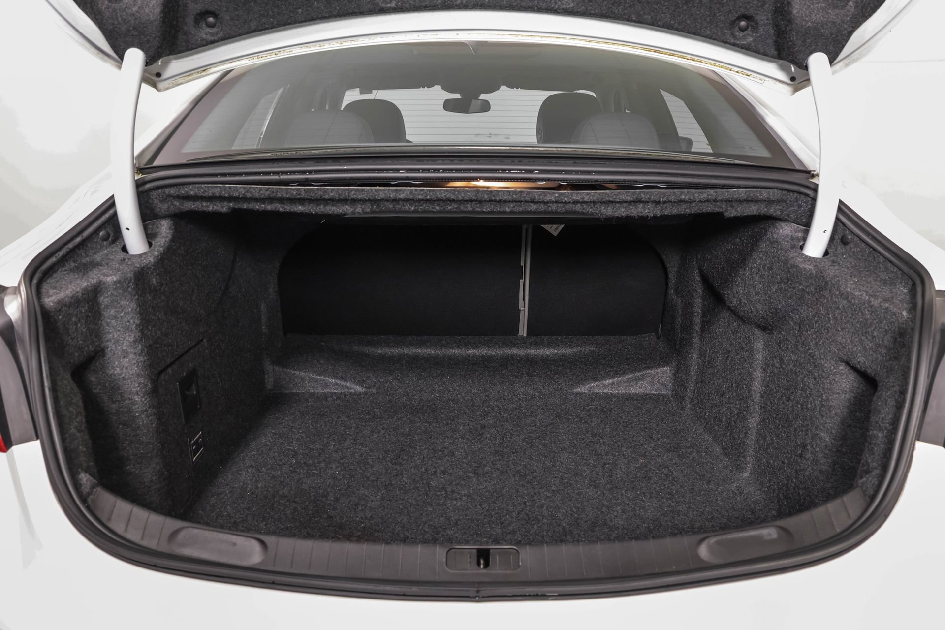 Used 2019 Chevrolet Impala LS image 38