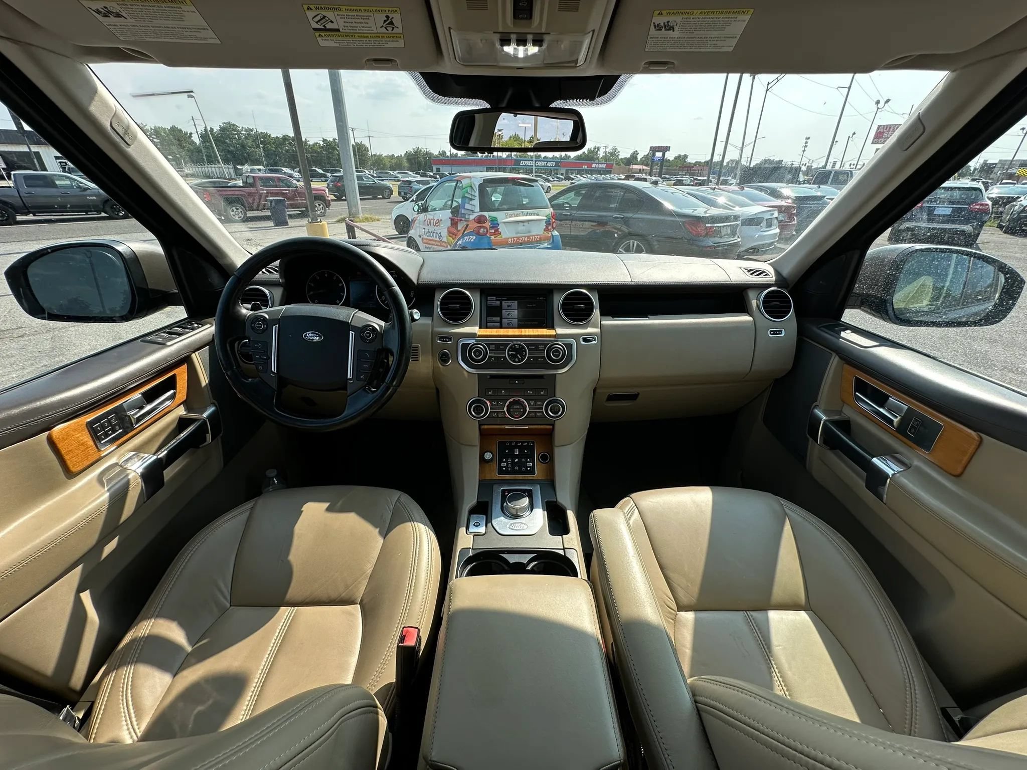 Used 2015 Land Rover LR4 HSE LUX AWD/4WD image 10