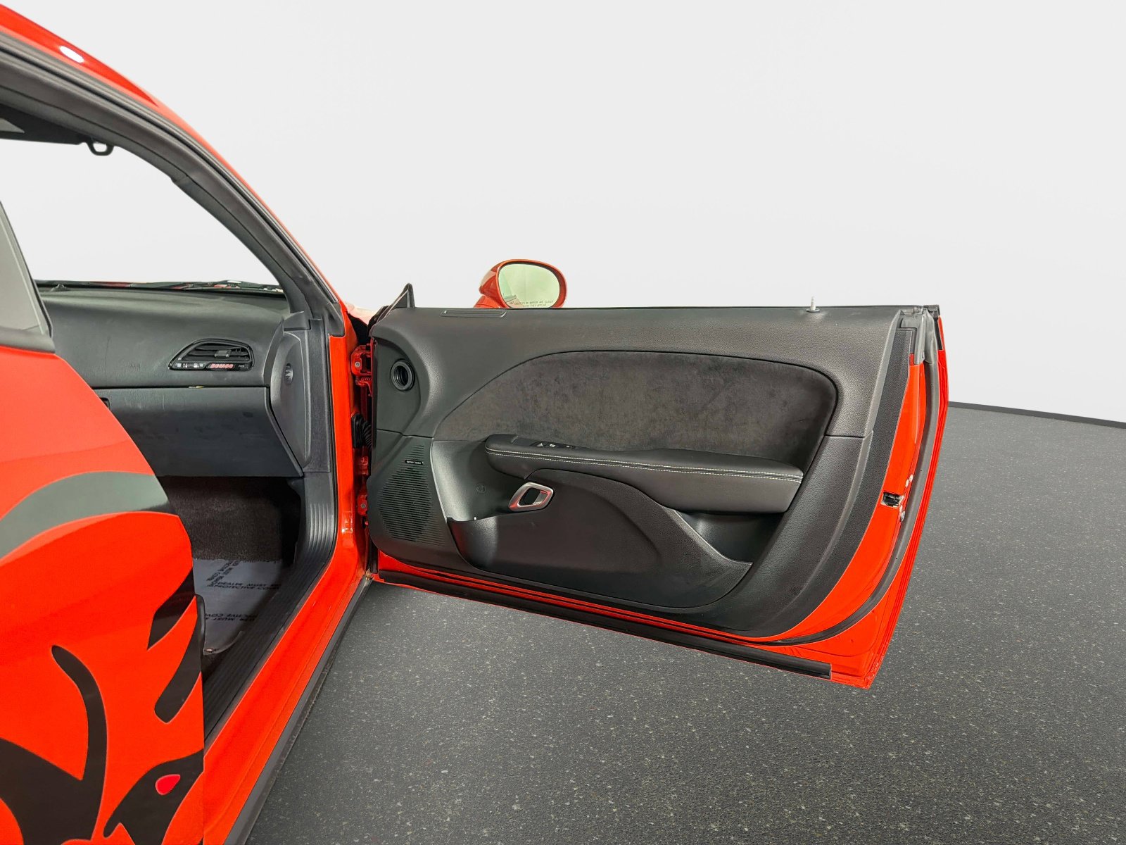 Used 2018 Dodge Challenger SRT Demon RWD image 21