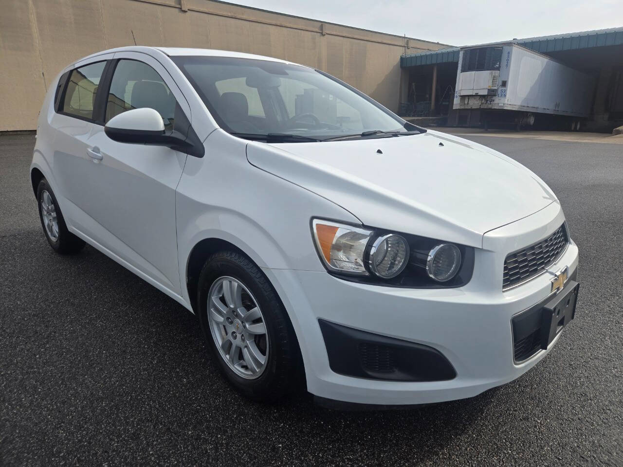 Used 2012 Chevrolet Sonic LS image 13