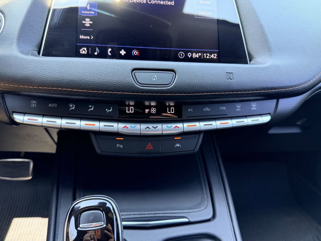 Used 2020 Cadillac XT4 Sport w/ LPO, Midnight Sport Package image 25