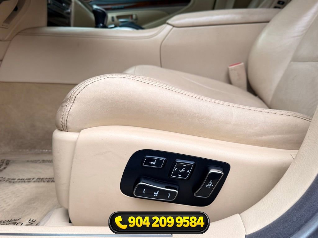 Used 2016 Lexus LS 460 w/ Comfort Package RWD image 13