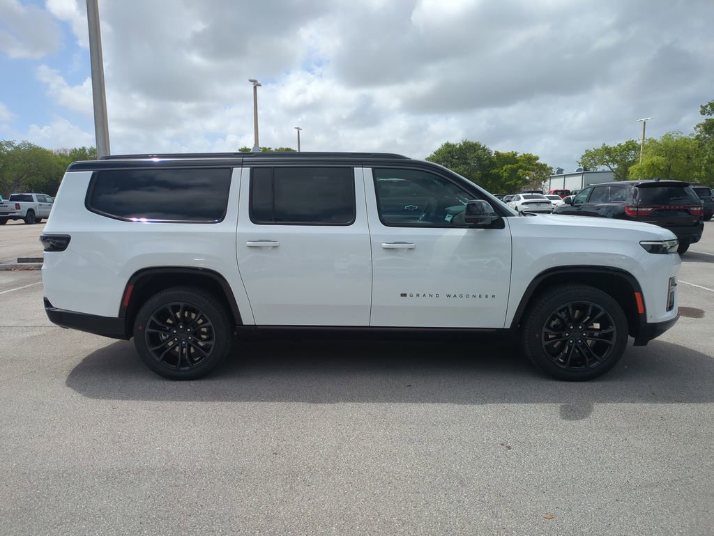 New 2026 Jeep Grand Wagoneer L Summit AWD/4WD image 4