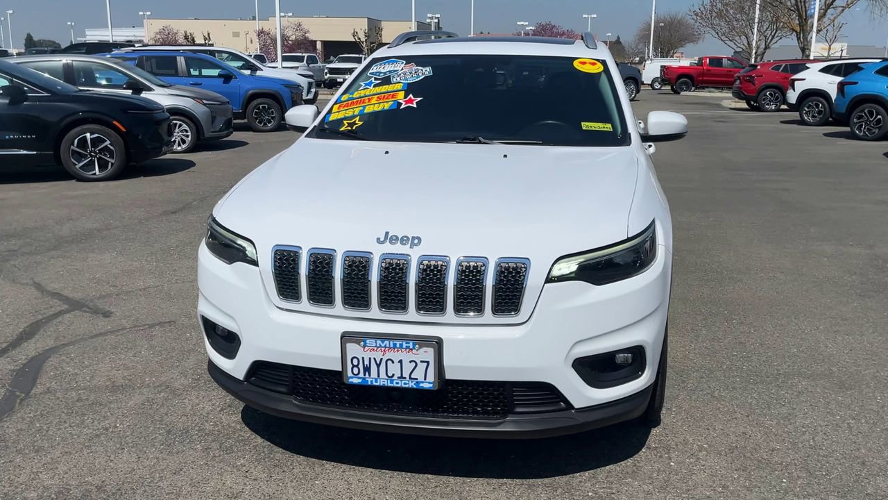 Used 2021 Jeep Cherokee Latitude Lux w/ Sun & Sound Group image 2