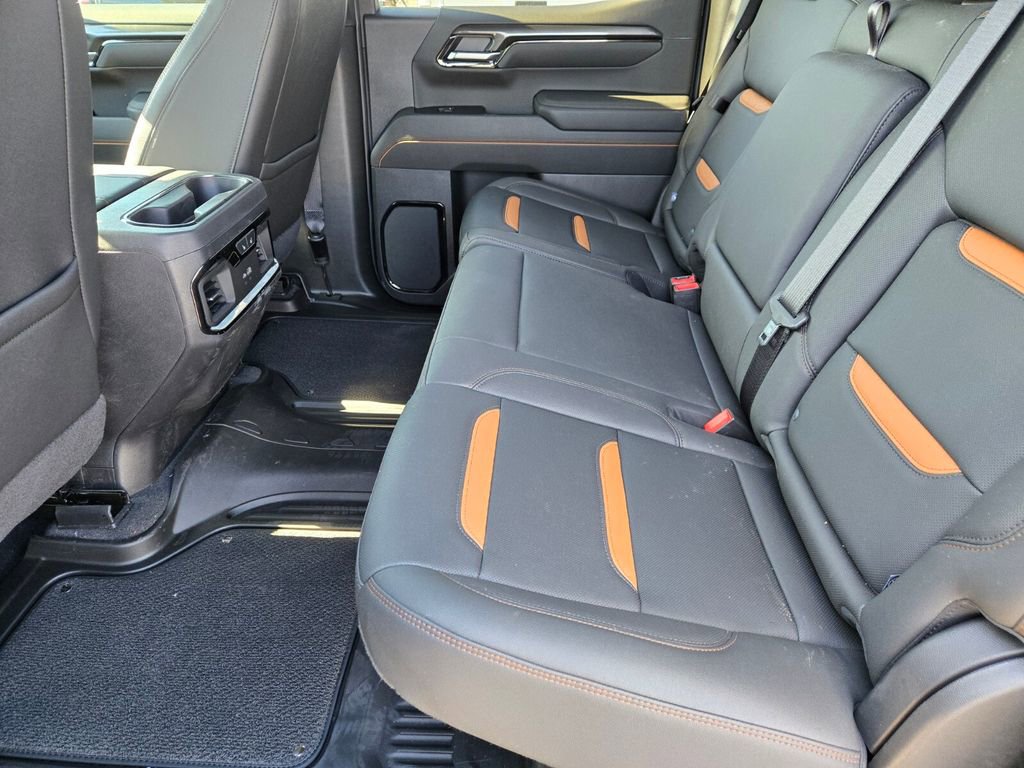 New 2026 GMC Sierra 1500 AT4 w/ AT4 Premium Package AWD/4WD image 8