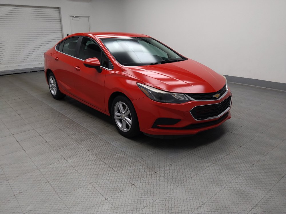 Used 2017 Chevrolet Cruze LT FWD image 11