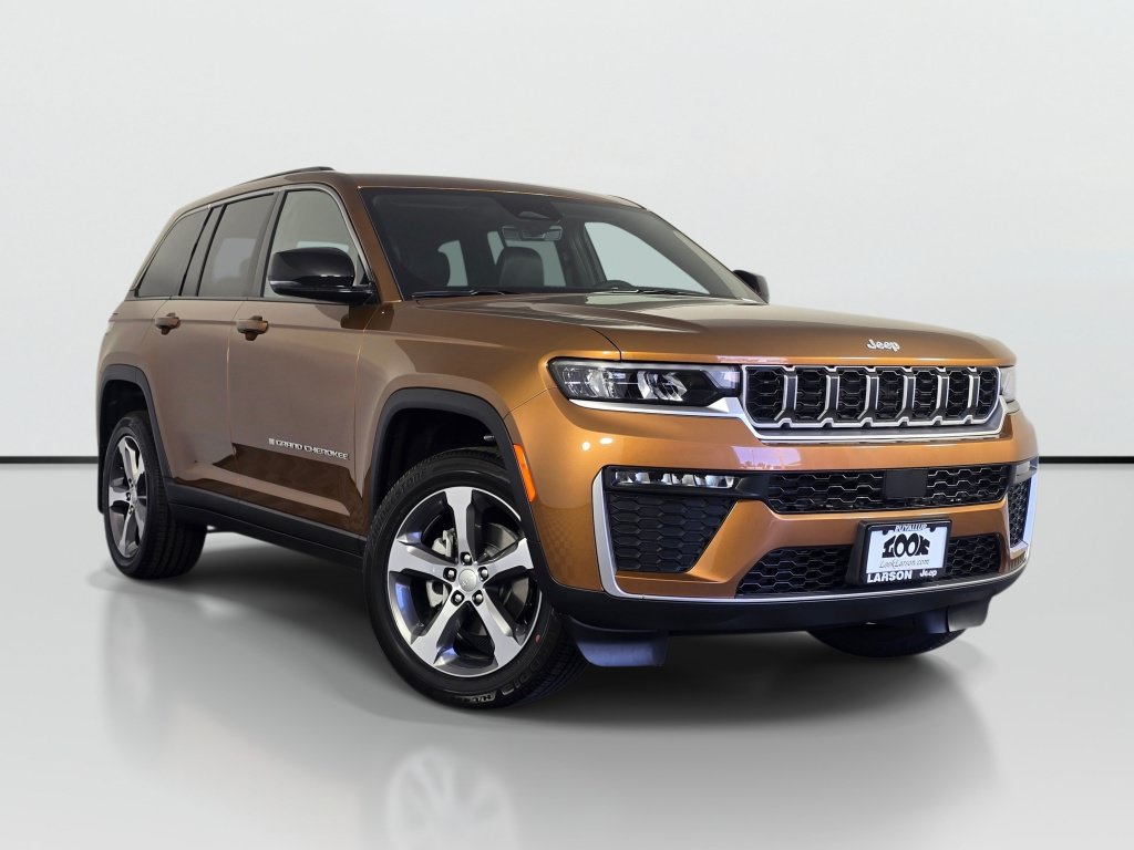 New 2026 Jeep Grand Cherokee Limited w/ MOPAR Finishing Package
