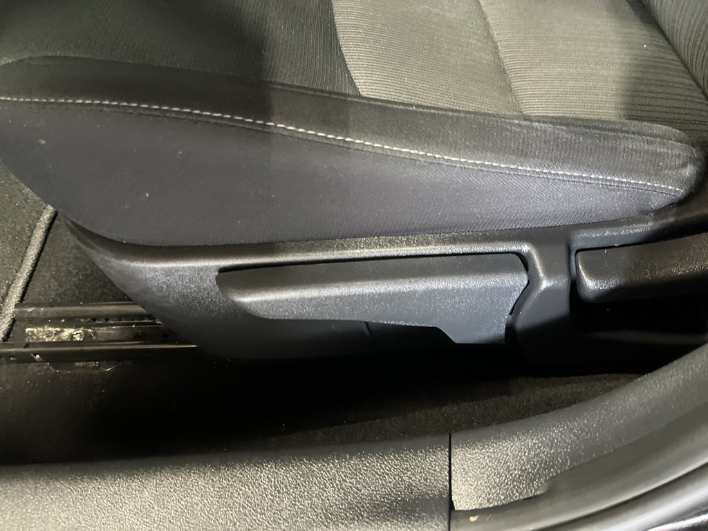 Used 2022 Nissan Sentra SV w/ All-Weather Package FWD image 29