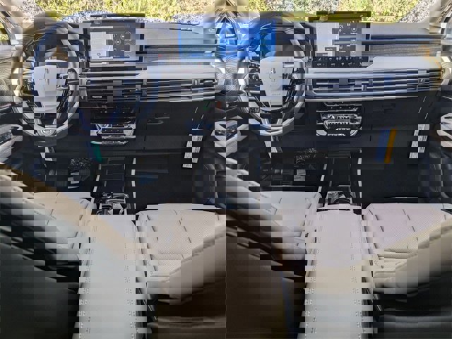 New 2026 Lincoln Corsair Grand Touring w/ Jet Appearance Package image 5