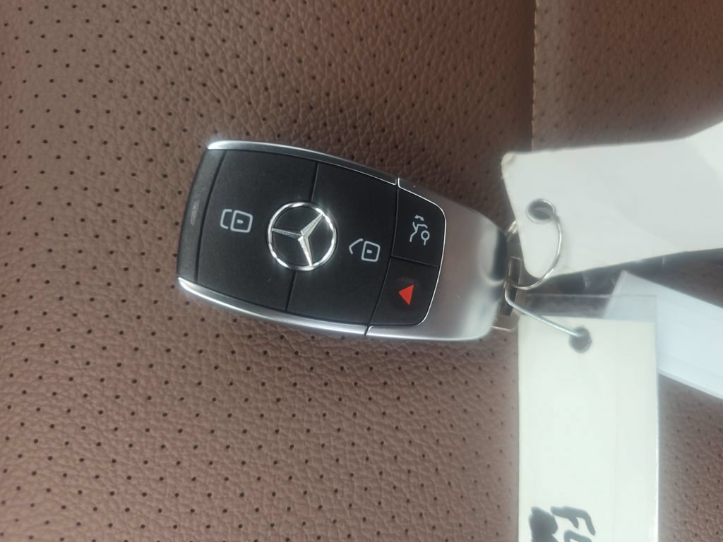 New 2026 Mercedes-Benz GLE 450 4MATIC image 29