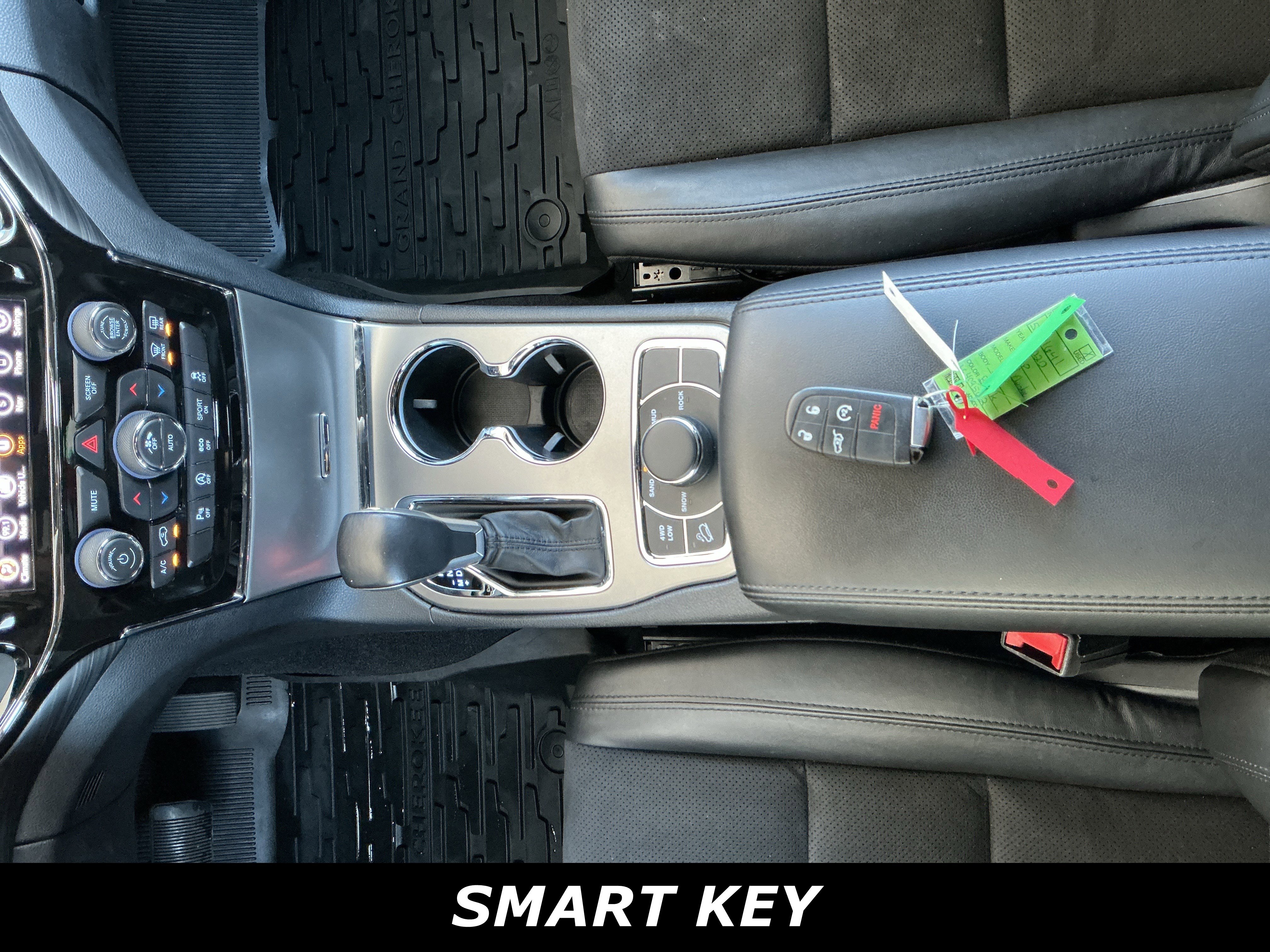 Used 2020 Jeep Grand Cherokee Laredo w/ Quick Order Package 2BN North image 11