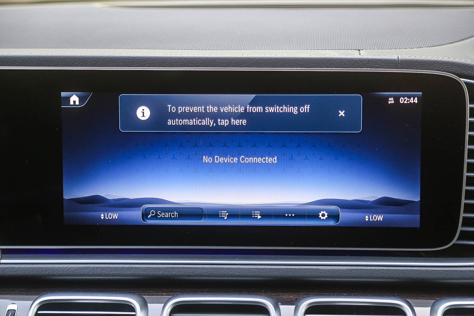 Used 2025 Mercedes-Benz GLS 450 4MATIC image 12