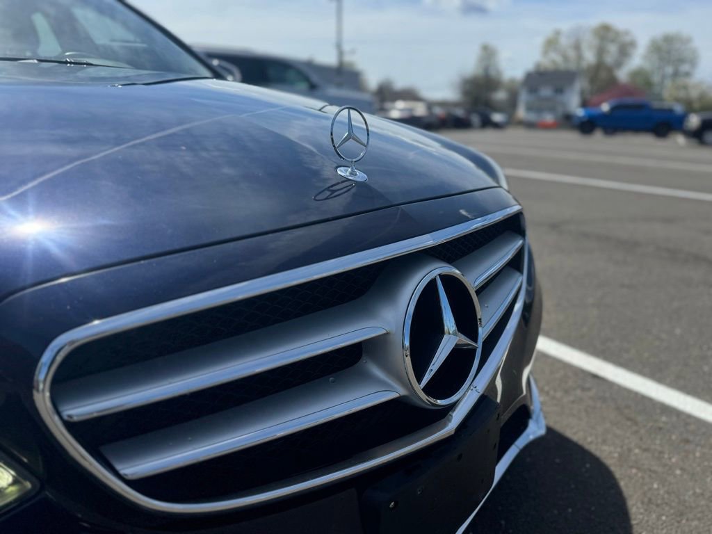 Used 2016 Mercedes-Benz E 350 4MATIC Sedan image 20