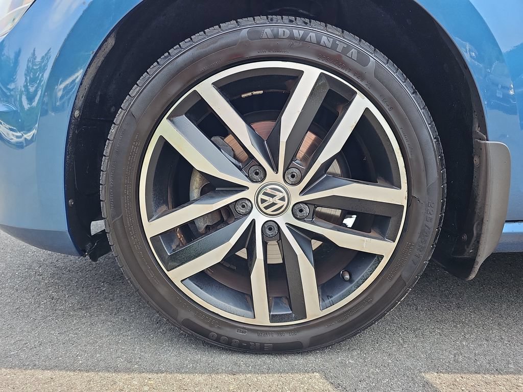 Used 2015 Volkswagen Golf SE FWD image 23