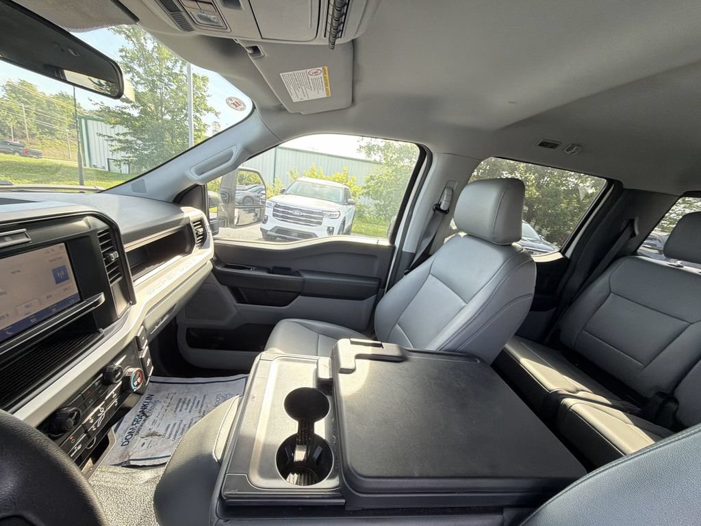 Used 2025 Ford F550 4x4 Crew Cab Super Duty image 11