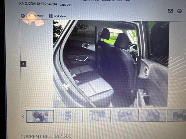 Used 2025 Kia Soul LX w/ LX Technology Package FWD image 38