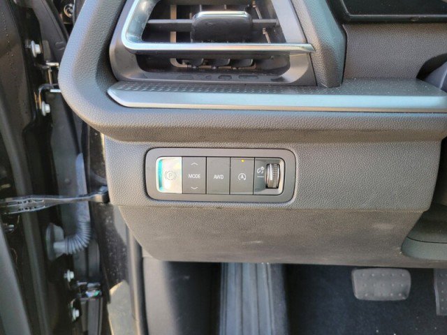 Certified 2025 Chevrolet Traverse LT image 21