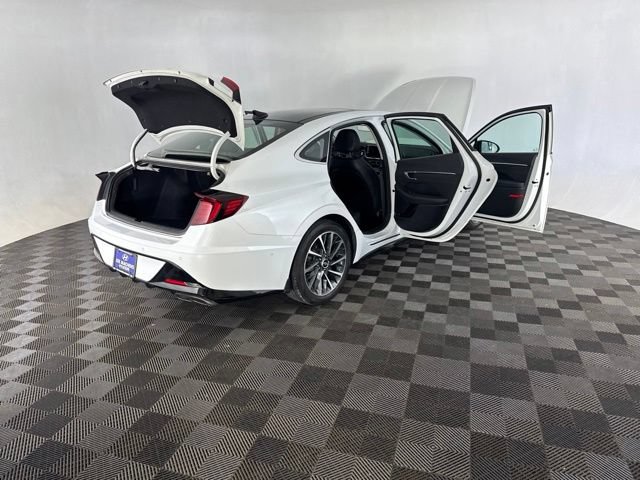 Used 2022 Hyundai Sonata Limited FWD image 14