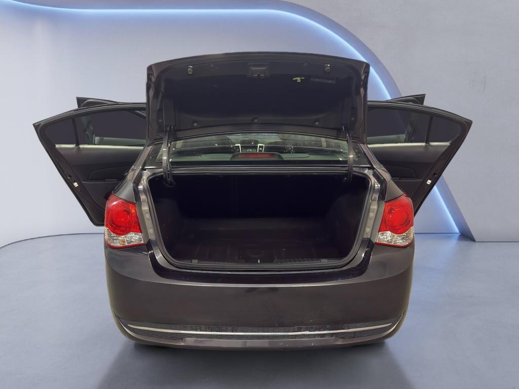 Used 2015 Chevrolet Cruze LTZ w/ Sun, Sound and Sport Package FWD image 13