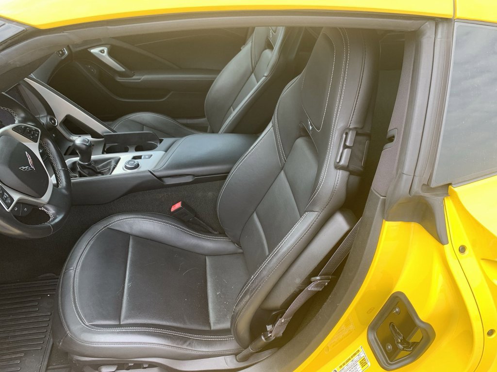 Certified 2015 Chevrolet Corvette Stingray Coupe w/ 2LT Preferred Equipment Group image 15