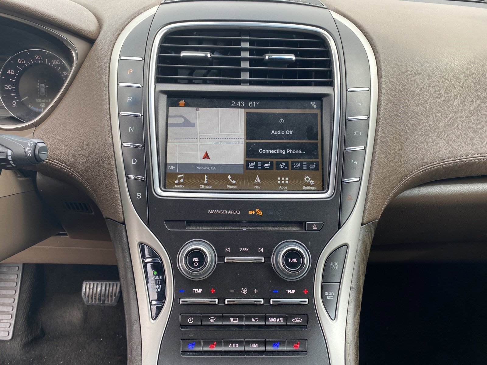 Used 2018 Lincoln MKX Reserve w/ Driver Assistance Package image 12