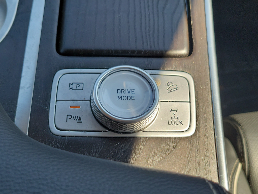 Used 2021 Genesis GV80 2.5T w/ Prestige Package 04 AWD/4WD image 33