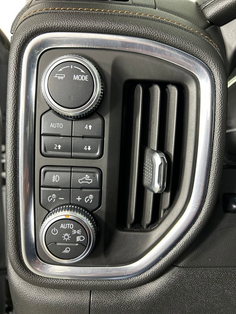 Used 2020 GMC Sierra 1500 AT4 w/ AT4 Premium Package image 15