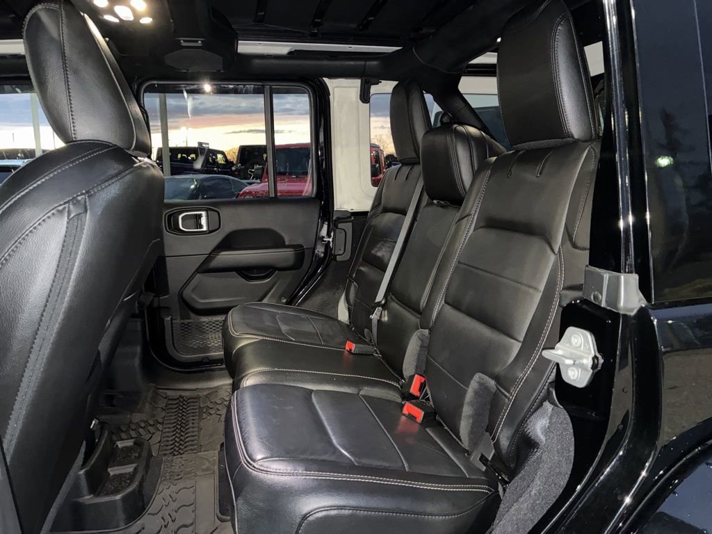 Used 2021 Jeep Wrangler Unlimited Sahara image 15