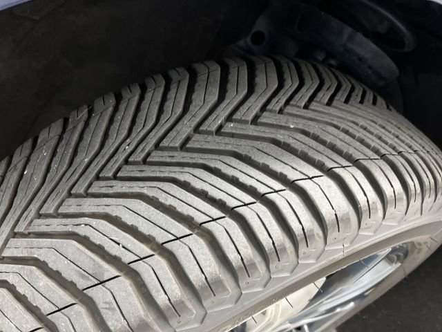 Used 2023 Chevrolet Equinox RS w/ RS Leather Package image 39